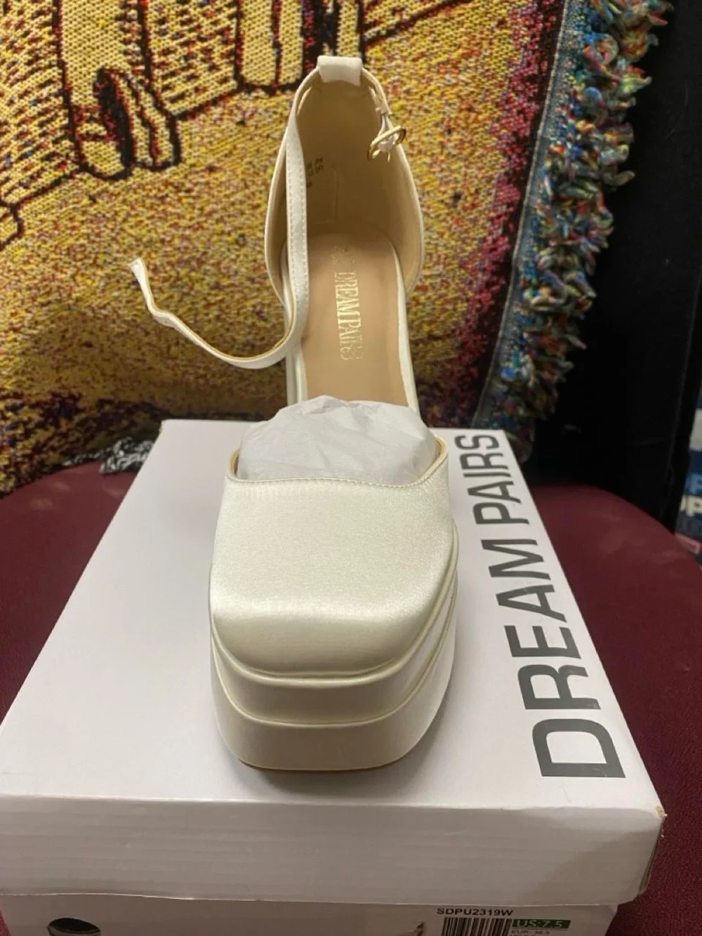 Dream Pairs elevate your